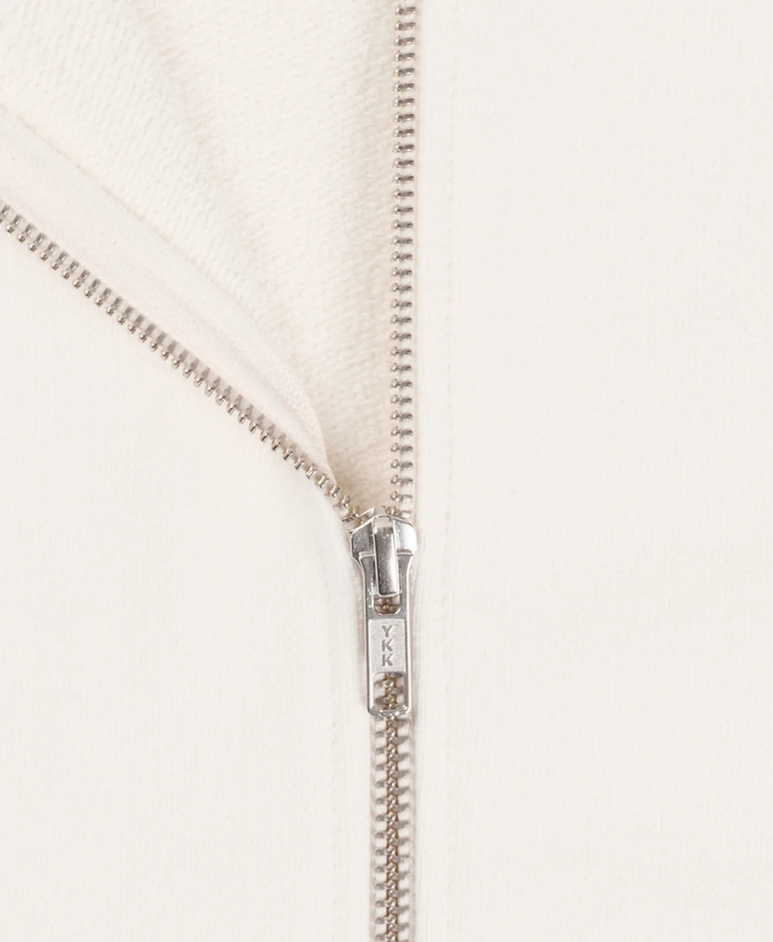 **SOLD OUT** 'CLASSIC WHITE' ZIPPER
