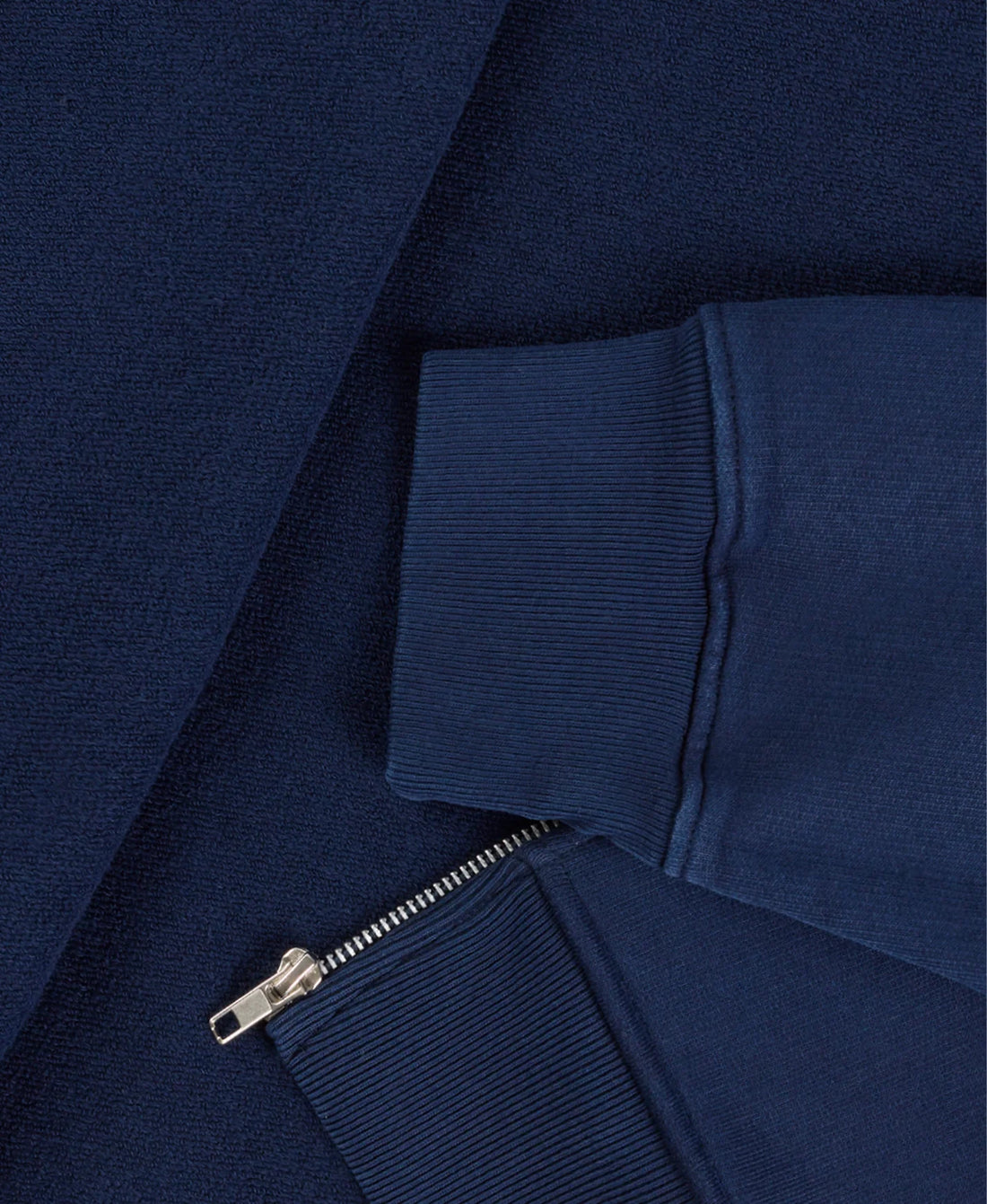 **SOLD OUT** 'NAVY BLUE' ZIPPER